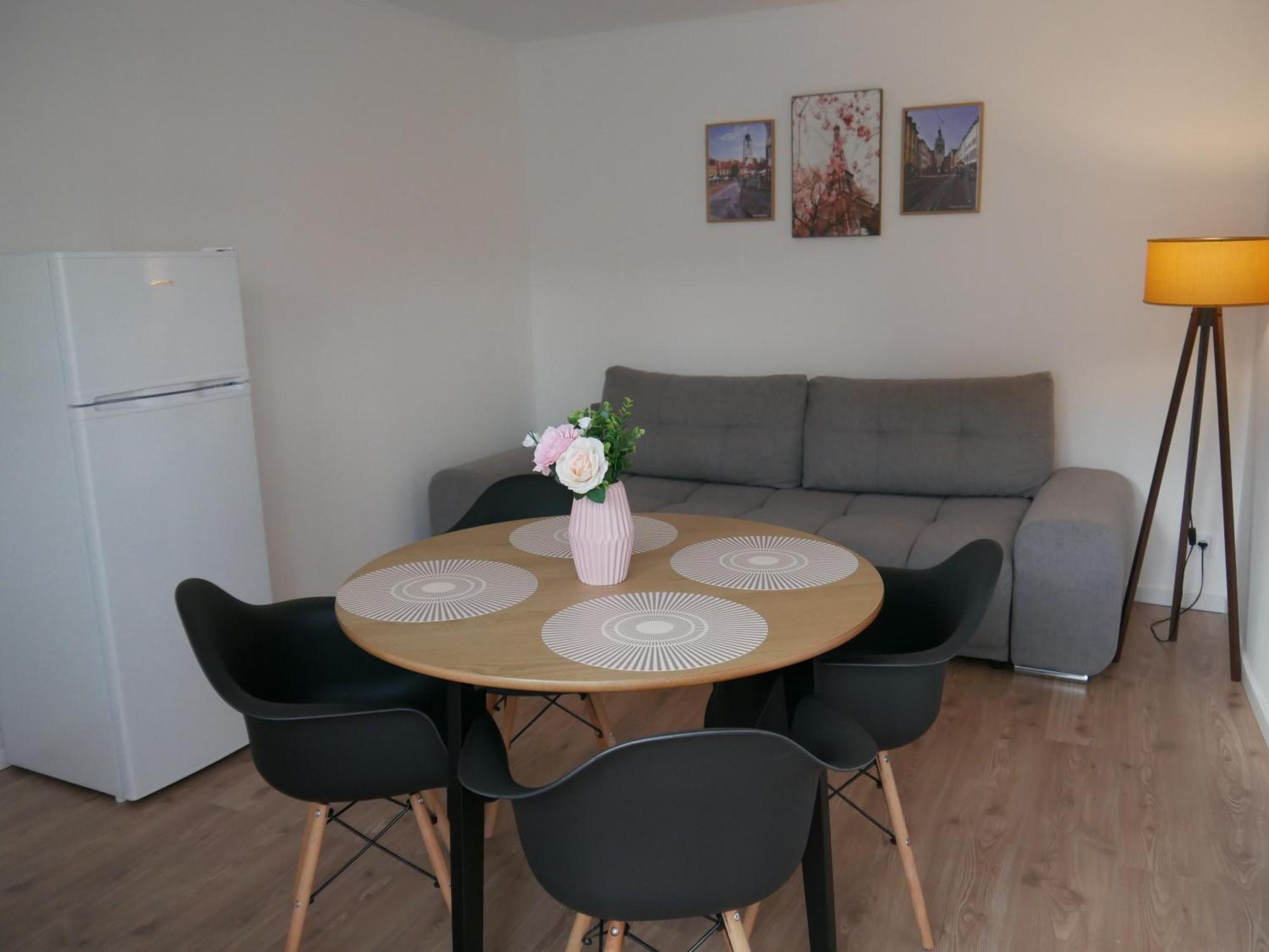 Free Garage In The Center-Delicia 4 Studio! Sibiu Exterior photo